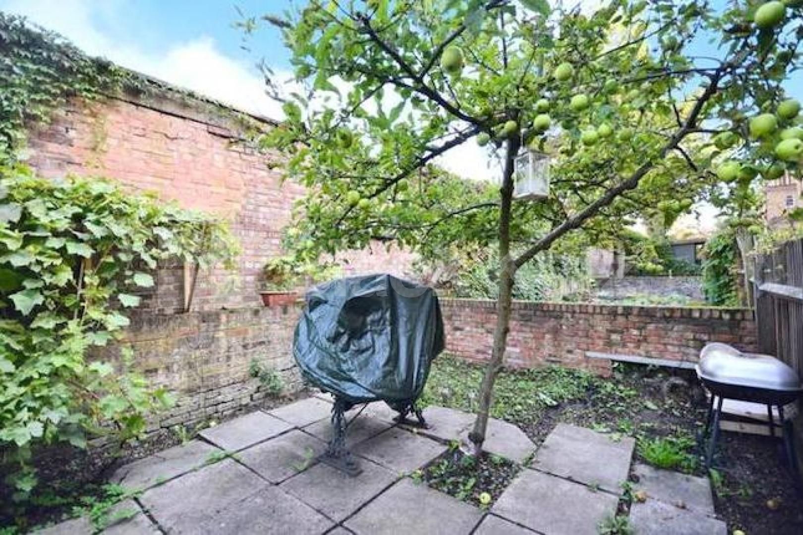 			New Instruction, 3 Bedroom, 1 bath, 1 reception House			 Tabley Road , HOLLOWAY/ TUFNELL PARK